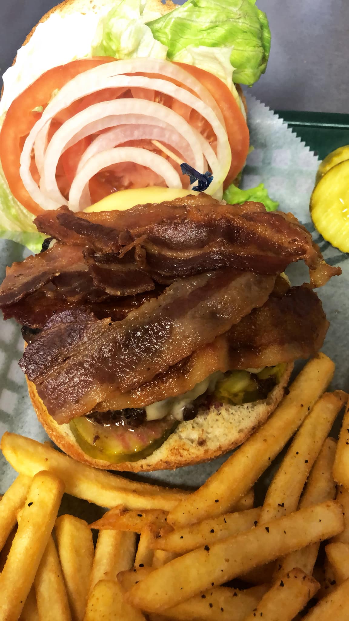 Currans burger